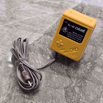 Picture of شاحن جيم بوي اصدار مميز