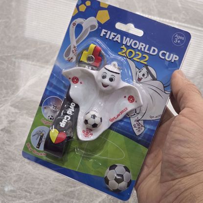 صورة ميداليه تذكاريه لكأس العالم قطر 