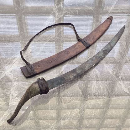 صورة سبف قديم للزينه اليده قرن